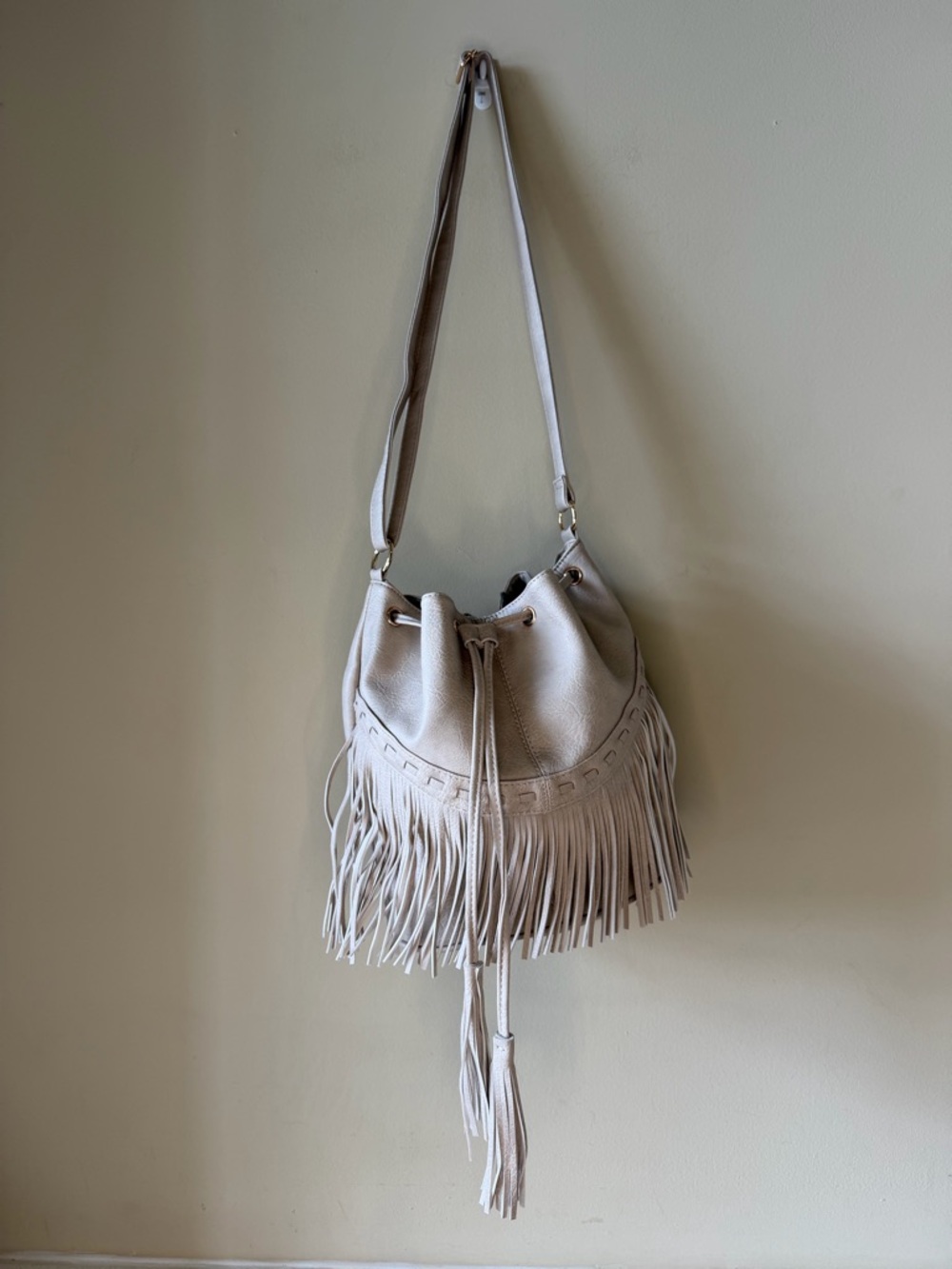 Fringe Drawstring Bucket Bag in Light Beige - Picture 2 of 5